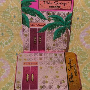 Too Faced Palm Spring Dream